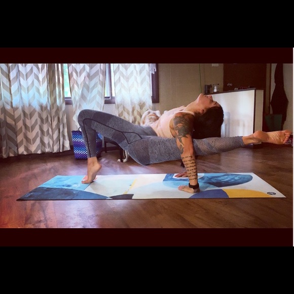 Meet your Posher, Cassie - Picture 1 of 1